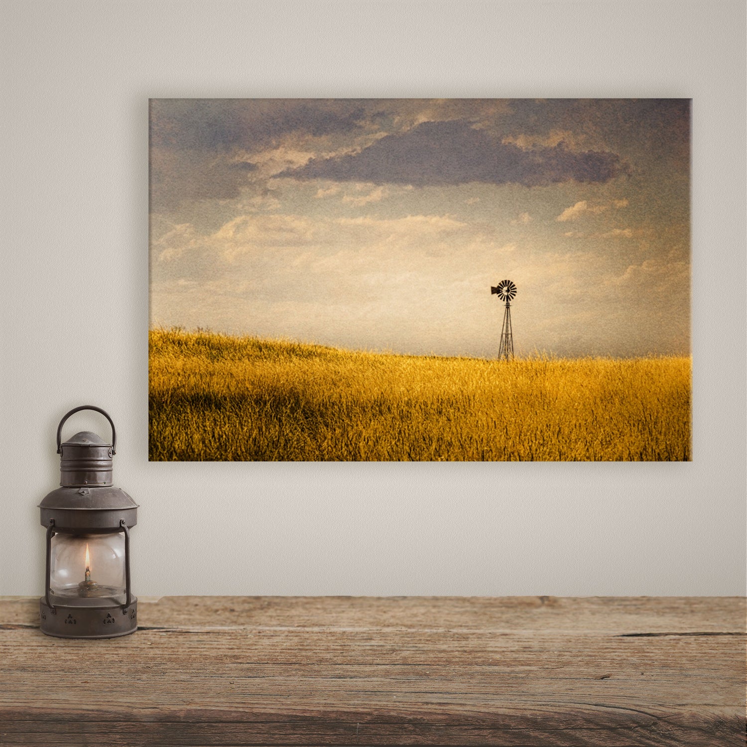 The iconic silhouette of a windmill, captured on this canvas, brings a sense of Western nostalgia and the expansive freedom of Nebraska’s plains into your living space.