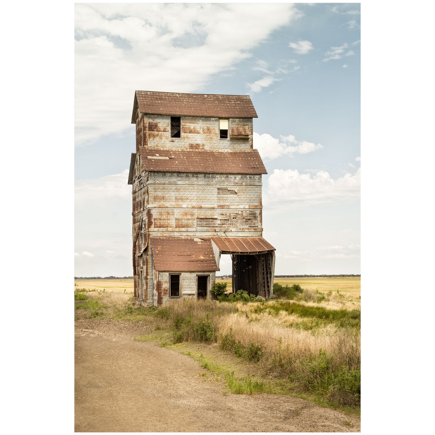 A farmhouse style print of the Ardell grain elevator in Kansas.